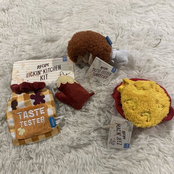 BARK XS/S Dog toy set Kickin' Kitchen NEW Squeek Crinkle picnic - Picture 1 of 6